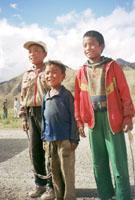 Жители Тибета, Наши в Тибете