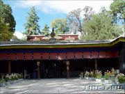 Летняя резиденция 8-го Далай Ламы